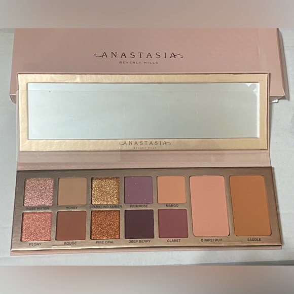 ABH Primrose Palette - Picture 4 of 4